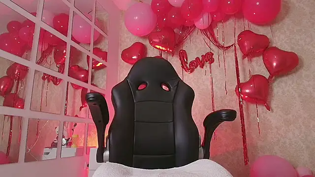 MorenaLush Eup online show from 02/14/26, 12:51