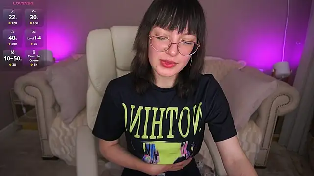 Pixie Peachh online show from 09/30/25, 01:16