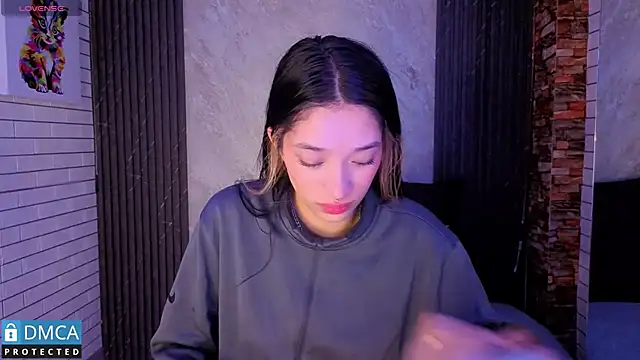 stepha   online show from 02/09/26, 11:14