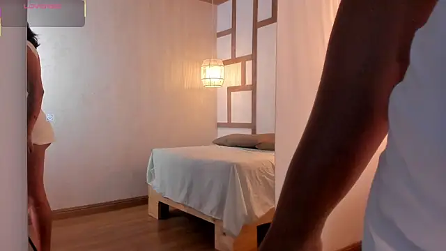 HannahMontgomery online show from 09/25/25, 04:32