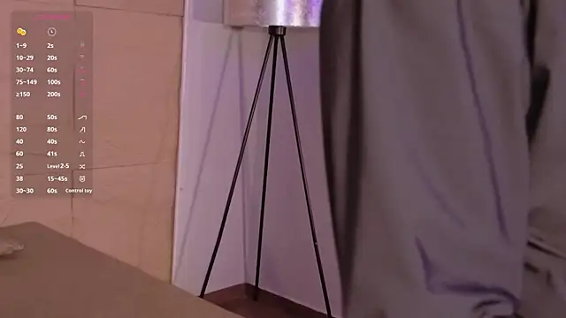 HannahMontgomery online show from 04/07/26, 04:18