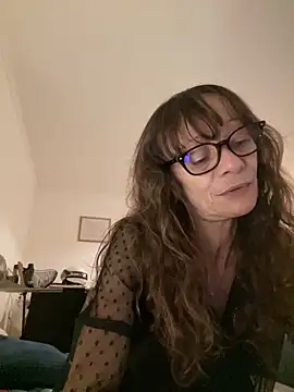 Chris06d22xh online show from 10/10/25, 07:02