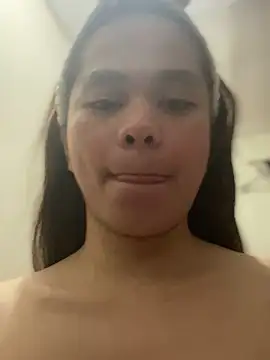 Snapshot of CarleneROSS chatting on 10/08/25, 01:25 CarleneROSS online show from 10/08/25, 01:25