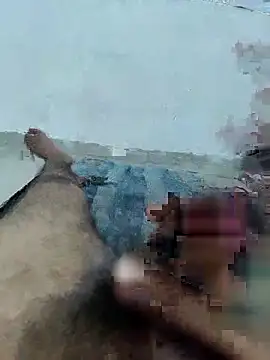 Snapshot of Size_x@xh chatting on 09/29/25, 01:05 Size xxh online show from 09/29/25, 01:05