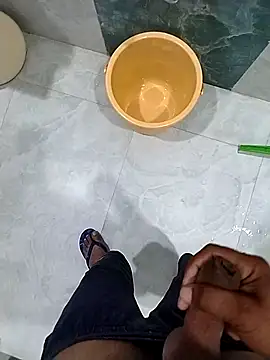 Desiandaj online show from 10/20/25, 02:01