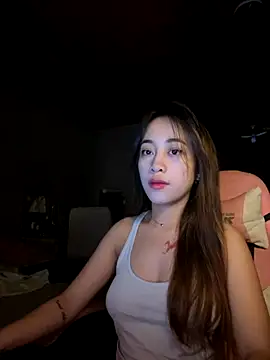 Snapshot of Yummiiieee28 chatting on 11/05/25, 08:20 Yummiiieee28 online show from 11/05/25, 08:20