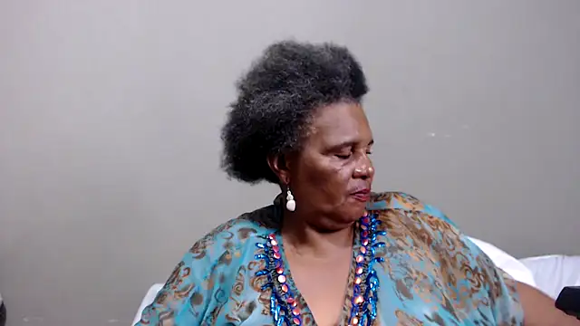 GrandBustyMelon online show from 04/22/26, 07:37