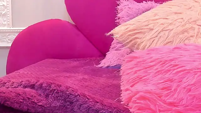 Saammy 17 online show from 10/19/25, 01:28