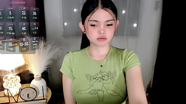 Snapshot of wildest_fantasy chatting on 03/31/26, 06:30 wildest fantasy online show from 03/31/26, 06:30