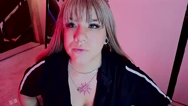 Snapshot of Melissa_Adamsx chatting on 06/22/26, 11:29 Melissa Adamsx online show from 06/22/26, 11:29