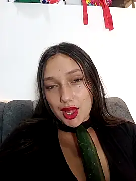 Snapshot of Naughty_Samantha chatting on 09/24/25, 03:37 Naughty Samantha online show from 09/24/25, 03:37