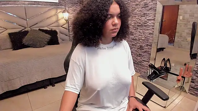 BellyBigBoobs online show from 11/24/25, 03:23