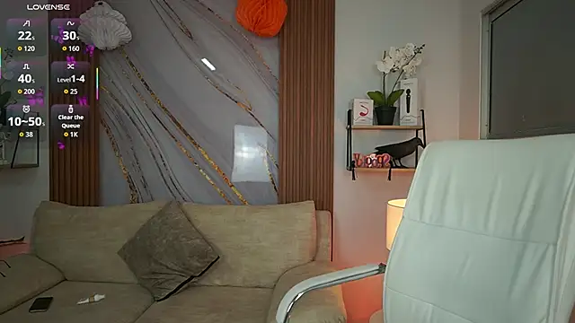 MilaCrave online show from 10/16/25, 11:55