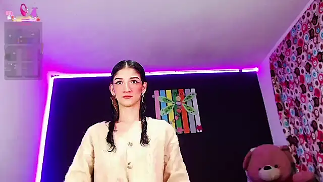 ingrid zese  online show from 10/05/25, 07:12