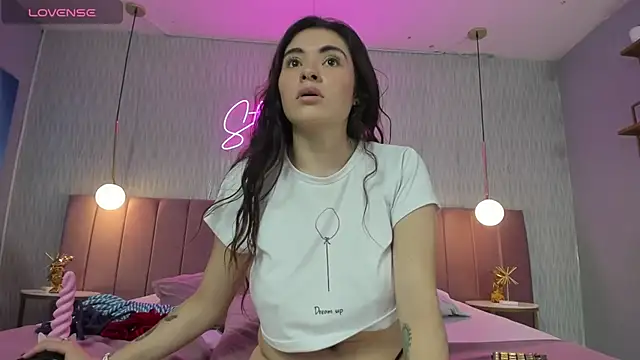 HANNA BASTIAN VC online show from 11/22/25, 02:21