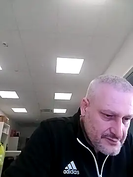 Hisnimin online show from 02/04/26, 11:42