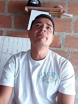 hoteder online show from 04/11/26, 01:59