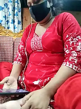 Snapshot of Ayat-3 chatting on 09/19/25, 10:54 Ayat-3 online show from 09/19/25, 10:54
