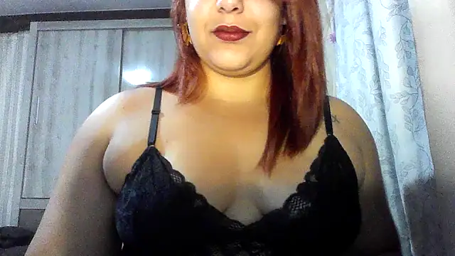 Snapshot of RuivaMisteriosa3 chatting on 09/12/25, 06:02 RuivaMisteriosa3 online show from 09/12/25, 06:02