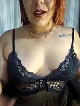 Snapshot of RuivaMisteriosa3 chatting on 11/07/25, 05:51 RuivaMisteriosa3 online show from 11/07/25, 05:51