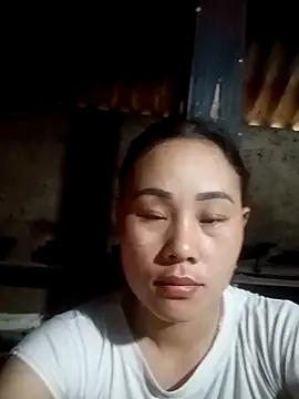 Snapshot of Ruaiuoi chatting on 02/26/26, 03:27 Ruaiuoi online show from 02/26/26, 03:27