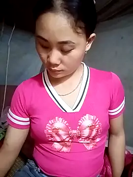 Ruaiuoi online show from 04/18/26, 12:09