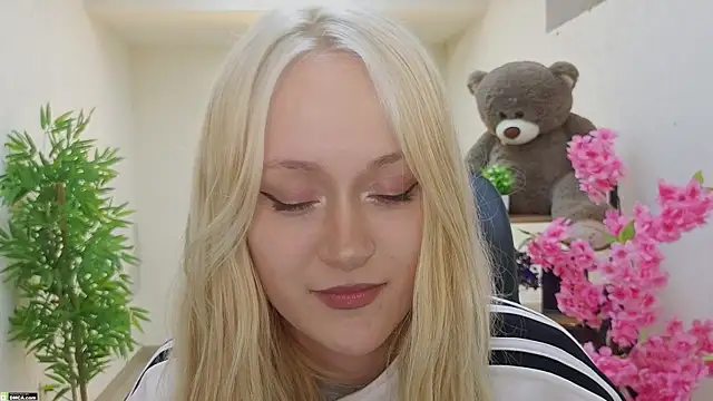 HeyMonkey  online show from 04/03/26, 12:14