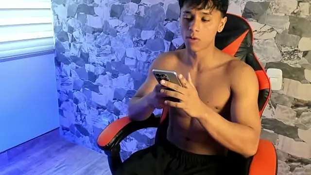 Snapshot of ZYZZ1312 chatting on 07/17/26, 05:51 ZYZZ1312 online show from 07/17/26, 05:51