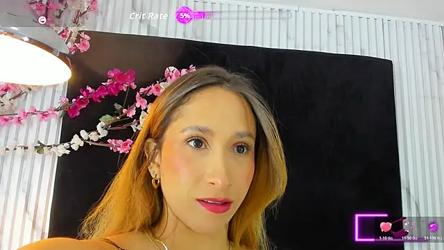 Snapshot of MONIK_FOX_CR chatting on 11/14/25, 07:34 MONIK FOX CR online show from 11/14/25, 07:34