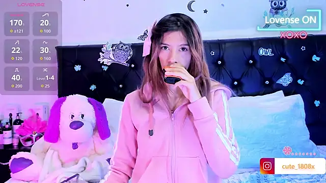 Sofiia cute  online show from 04/01/26, 06:03