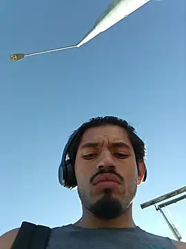 mrredcorn online show from 10/29/25, 03:47