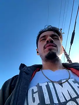 mrredcorn online show from 11/25/25, 04:18