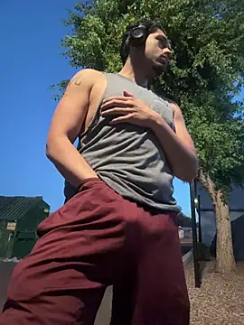 mrredcorn online show from 04/22/26, 12:28