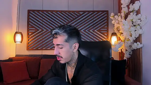 Donovan Desmond online show from 02/15/26, 08:46