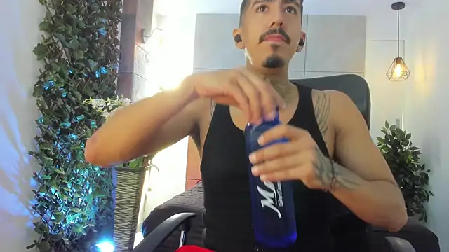 Donovan Desmond online show from 04/21/26, 07:39