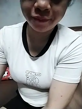 Mie rose online show from 03/25/26, 01:50