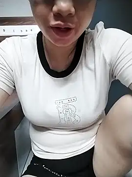 Mie rose online show from 06/10/26, 01:17