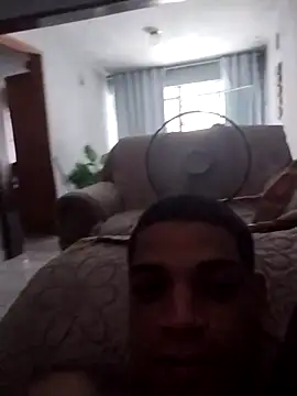 Snapshot of CadencedMimesis chatting on 11/05/25, 01:11 CadencedMimesis online show from 11/05/25, 01:11