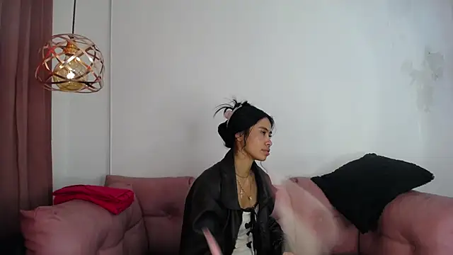 Miahotcs1 online show from 05/14/26, 03:30