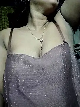 Hot-Hot online show from 01/07/26, 03:09