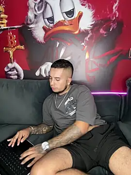 hot miguel online show from 09/25/25, 02:15