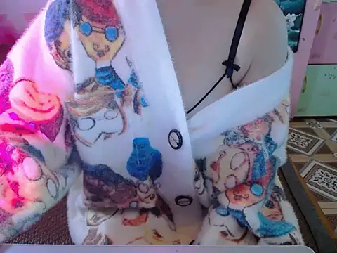 Snapshot of ahoa_Tk chatting on 11/03/25, 05:20 ahoa Tk online show from 11/03/25, 05:20