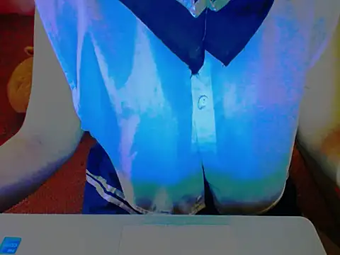 Snapshot of ahoa_Tk chatting on 11/06/25, 03:29 ahoa Tk online show from 11/06/25, 03:29