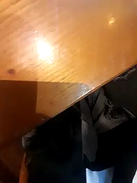 Snapshot of ahoa_Tk chatting on 11/21/25, 01:37 ahoa Tk online show from 11/21/25, 01:37