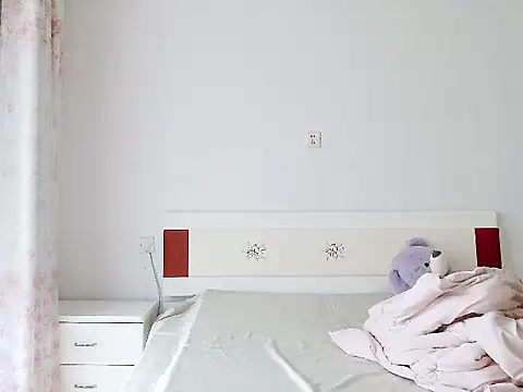 huihui520-- online show from 09/25/25, 11:41