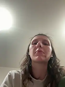 Snapshot of blissyboo123 chatting on 10/05/25, 09:02 blissyboo123 online show from 10/05/25, 09:02