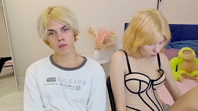 Bonnie And C1yde online show from 09/13/25, 05:13