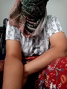 ezgi2545 online show from 10/11/25, 05:28