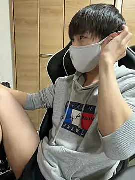 jiji9253 online show from 04/08/26, 01:11