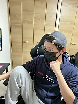 jiji9253 online show from 04/19/26, 05:29